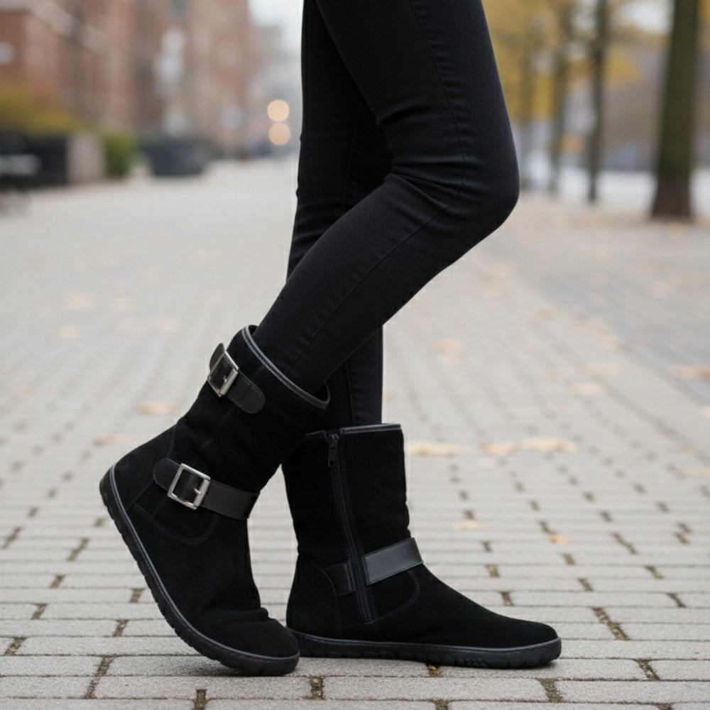 Aniq černá