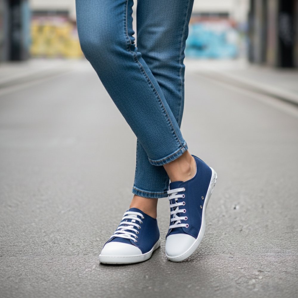 Chuqqs low Blue