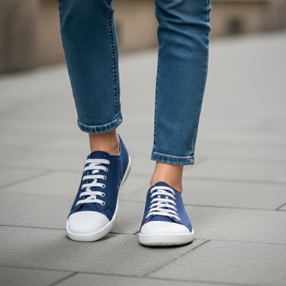 Chuqqs low Blue