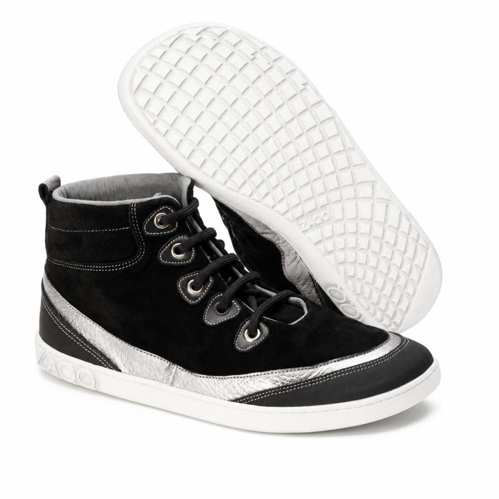 Cinqo Black