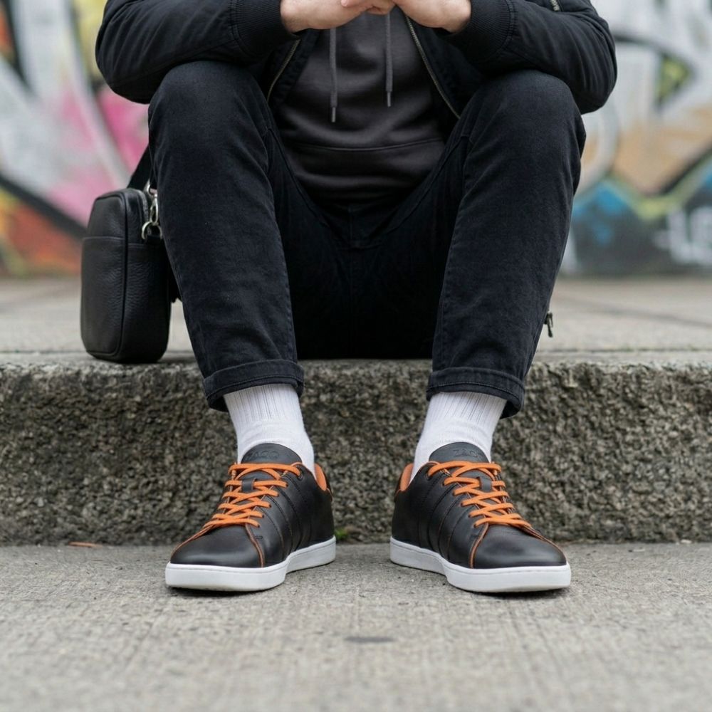 Qqq low Black Orange