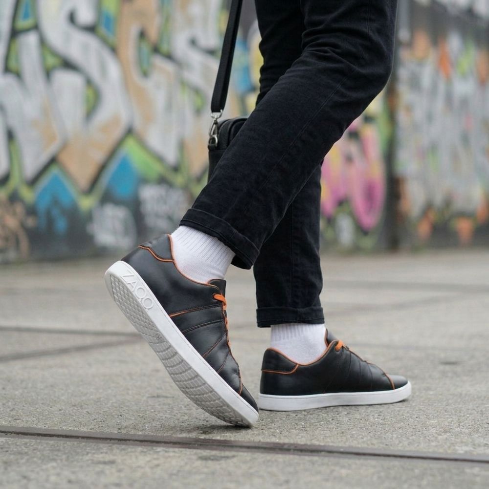 Qqq low Black Orange