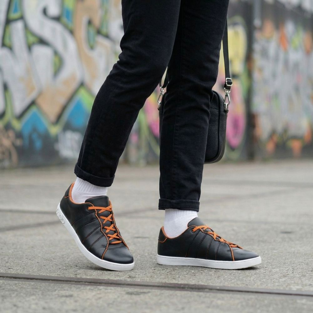 Qqq low Black Orange