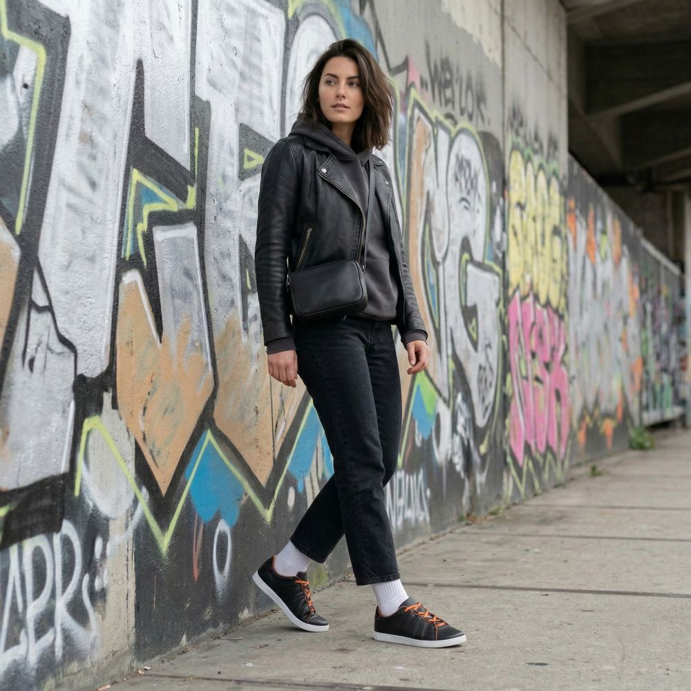 Qqq low Black Orange