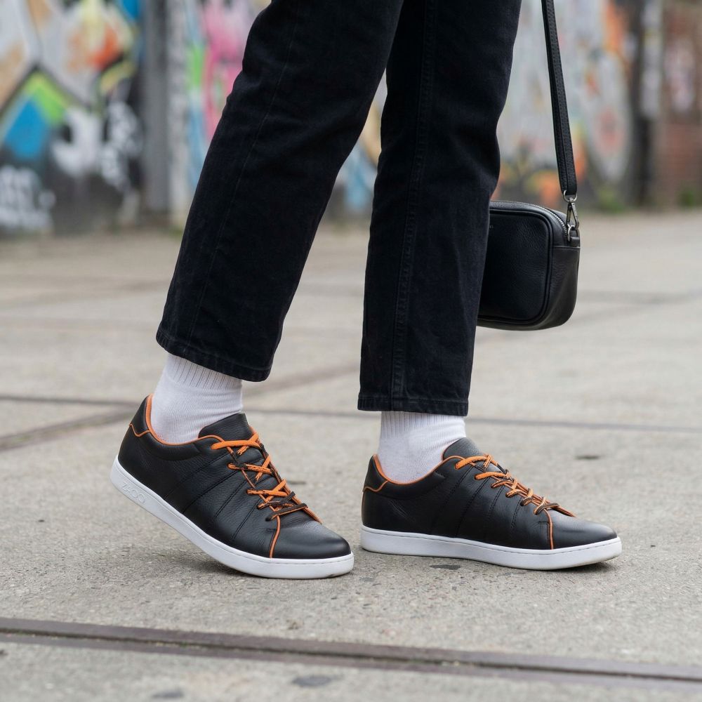 Qqq low Black Orange