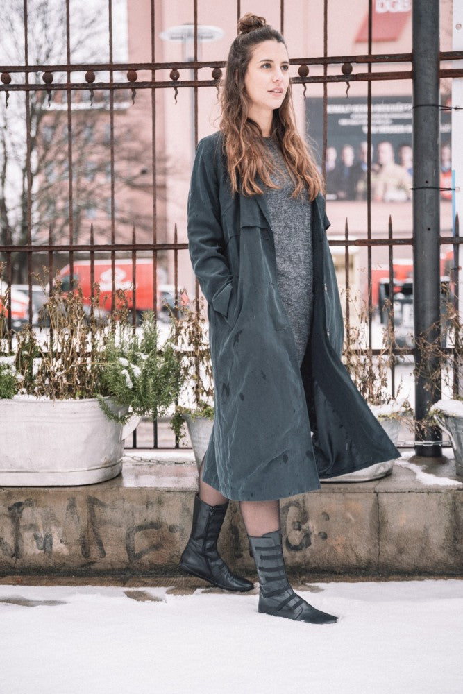 Attraqt Stretch Nappa Black